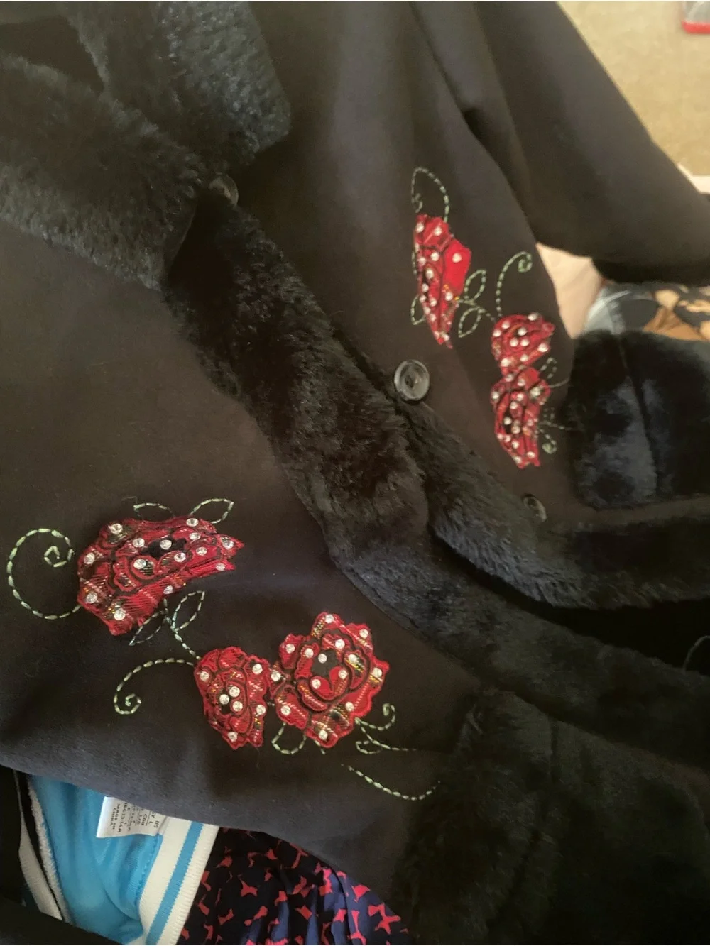 The Children's Place Black Faux-Fur Trim Coat with Red Floral Appliqué size 7/8
